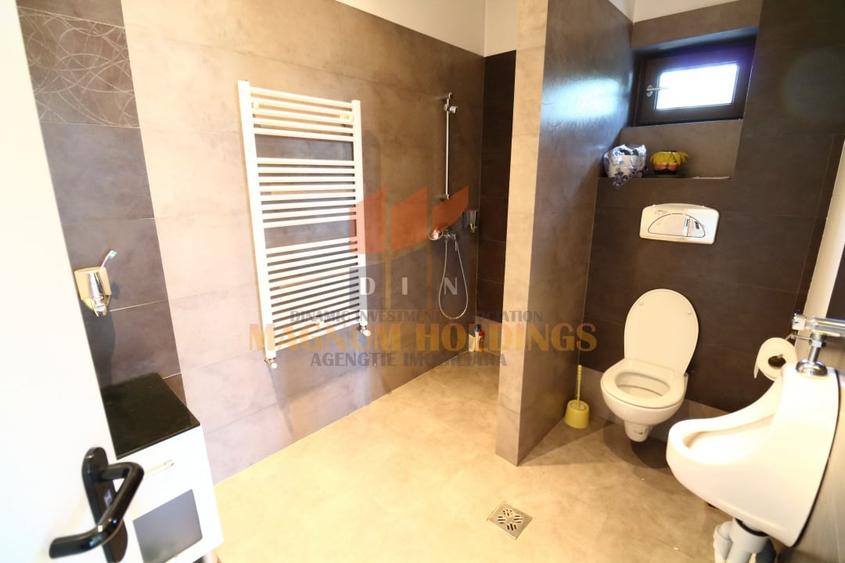 Casă individuală cu 4 camere cu Piscina în Hințești