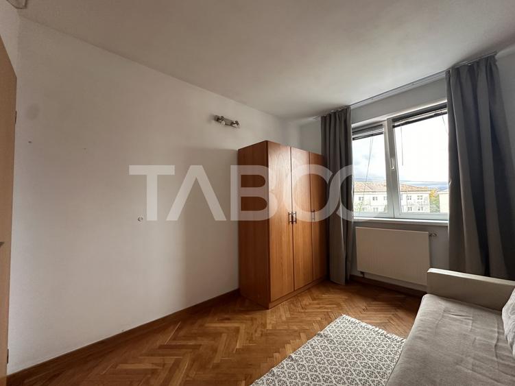 Apartament cu 3 camere decomandat, mobilat în Mihai Viteazul