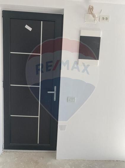Duplex cu 4 camere cu Teren 134 Mp în Central