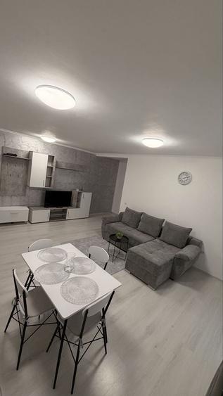 Apartament cu 2 camere în Florești