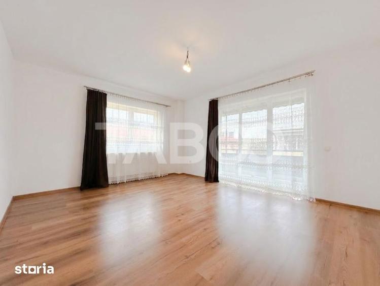 Apartament cu 2 camere decomandat, mobilat în Iris