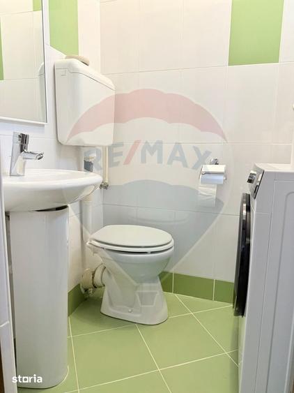 Apartament cu 3 camere, mobilat în Berceni