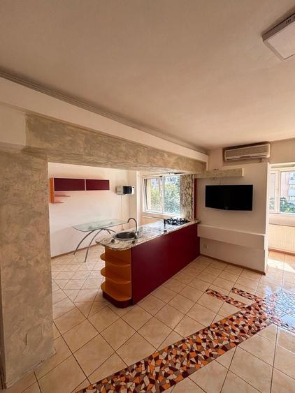 Apartament cu 3 camere în Iancului