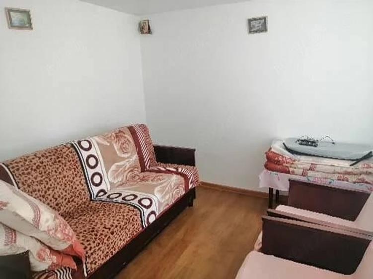 Casă cu 2 camere cu Teren 1000 Mp în Havârna