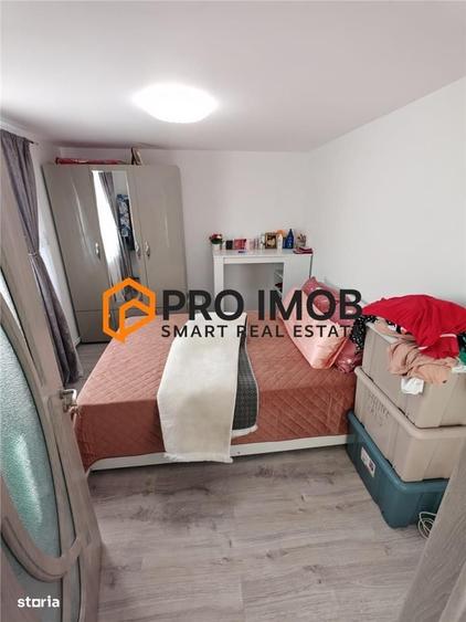 Casă cu 4 camere decomandat în Mihăilești