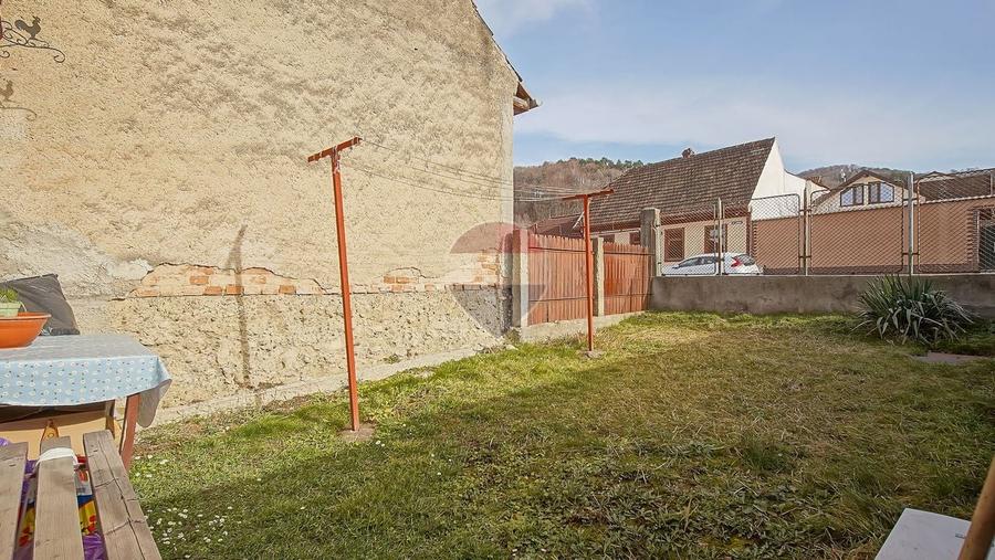 Duplex cu 4 camere cu Teren 230 Mp în Carierei