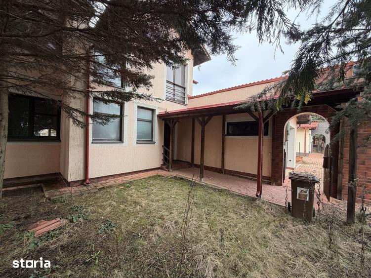 Casă cu 4 camere cu Teren 462 Mp în Ștefănești