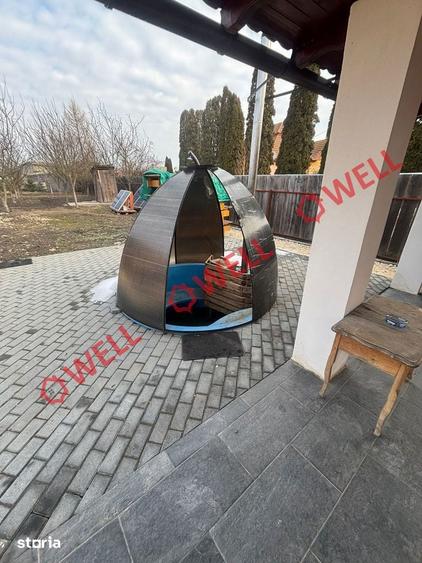 Casa cu 2 niveluri de vanzare in Martineni, la drumul principal! - 13