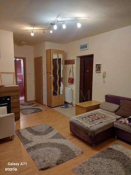 Apartament cu 3 camere în Girocului