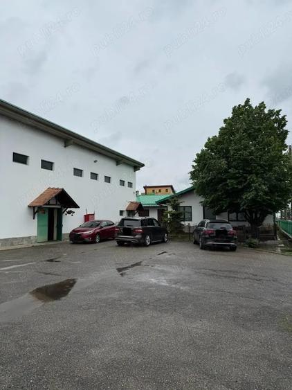 Spațiu comercial, de 868 mp, în Central