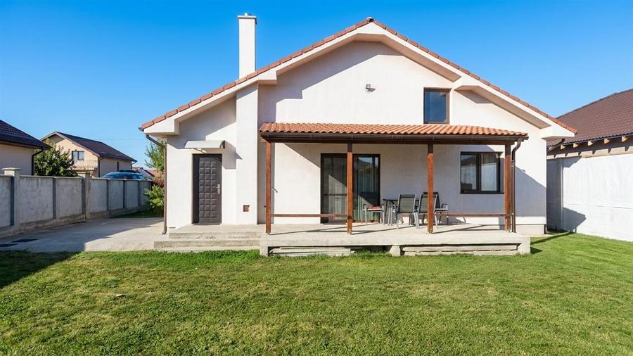 Casă cu 2 camere cu Teren 490 Mp în Nufărul
