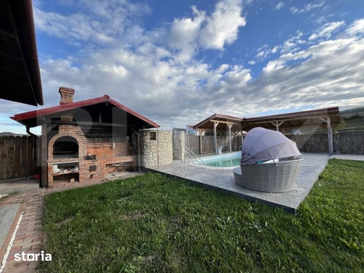 Casă cu 2 camere cu Piscina în Chinteni