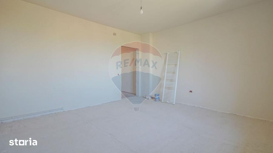 Casa cu poten?ial in Centrul Civic Bra?ov | 4 camere - 11