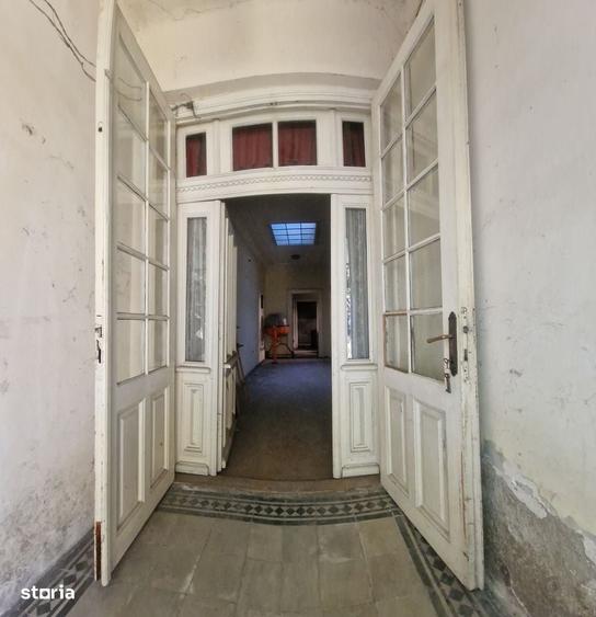 Casă cu 4 camere cu Teren 413 Mp în Tineretului