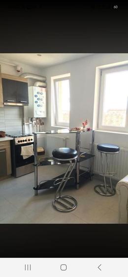 Apartament cu 3 camere decomandat în Militari