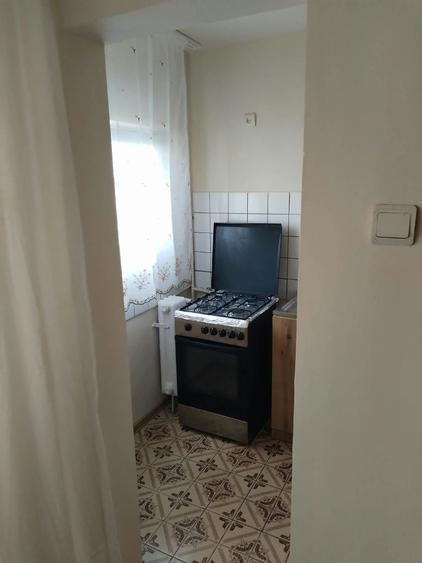 Garsonieră decomandată în Micălaca