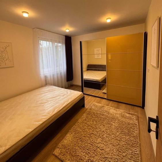 Apartament cu 2 camere decomandat în Cornișa