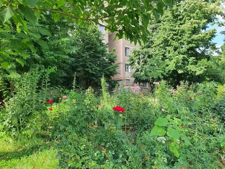 Apartament cu 2 camere semidecomandat, mobilat în Drumul Taberei