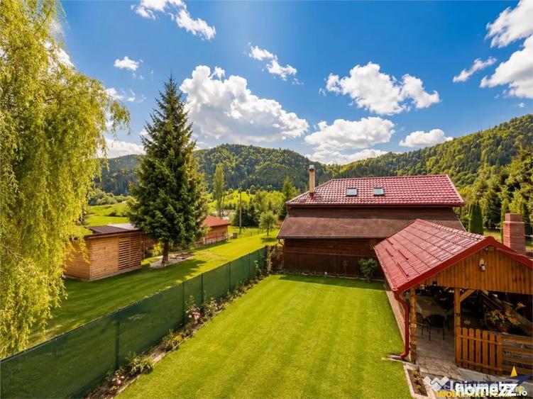 Casă cu 3 camere cu Teren 390 Mp în Lunca