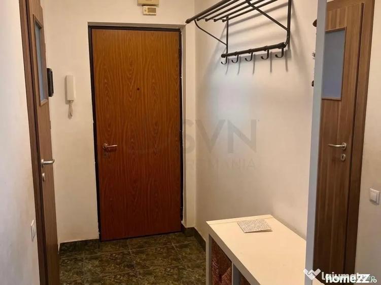 Apartament cu 3 camere semidecomandat în Ștefan cel Mare