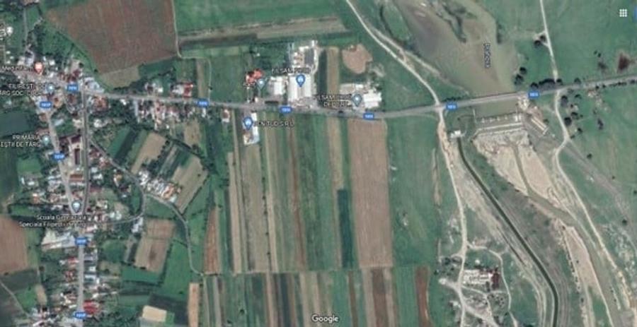 Teren de 4575 mp, în Filipeștii de Târg
