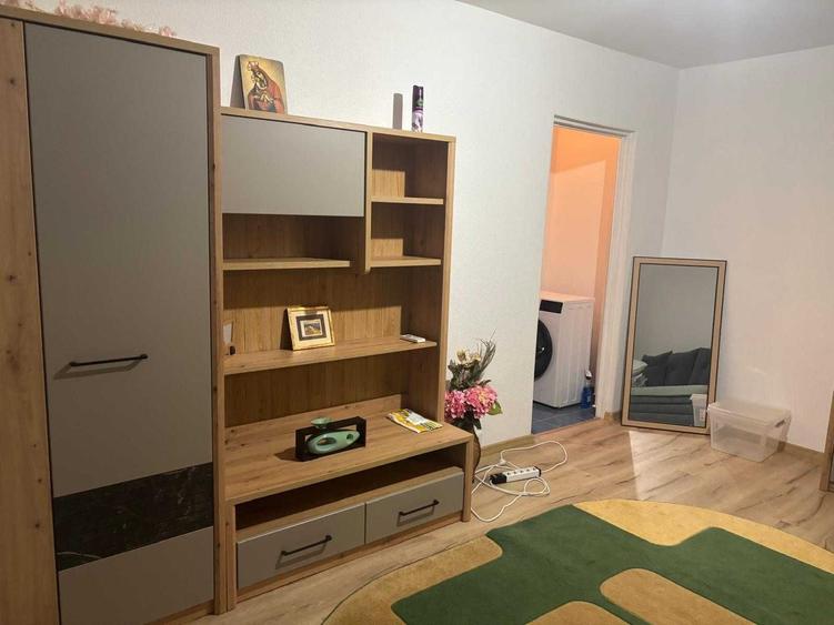 Apartament cu 2 camere semidecomandat în Păcurari