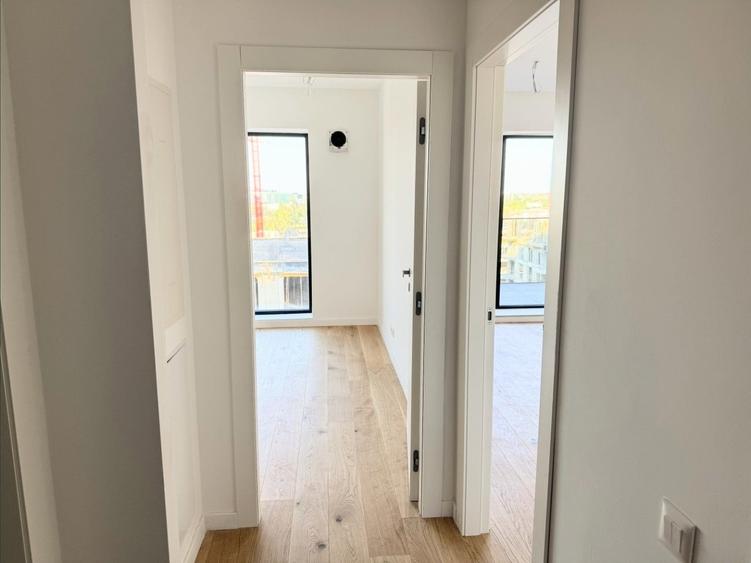 Apartament cu 2 camere decomandat în Aviației