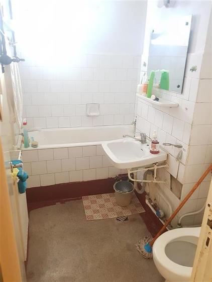 Apartament cu 2 camere semidecomandat în Hipodrom