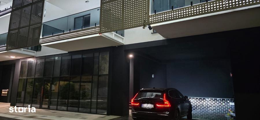 Apartament cu 3 camere în Sântandrei
