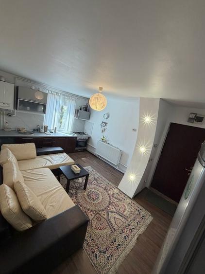 Apartament cu 2 camere decomandat în Craiter