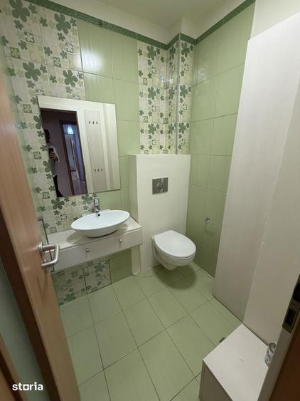 Apartament cu 3 camere în Medicină