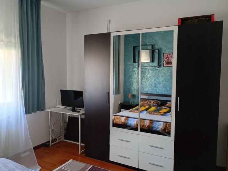 Apartament cu 2 camere decomandat în Florești