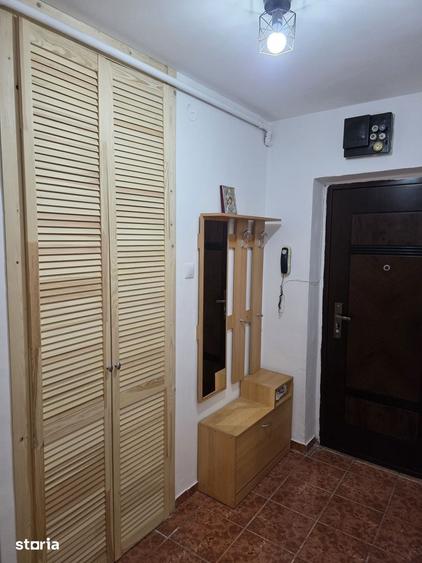 Garsonieră în Tei