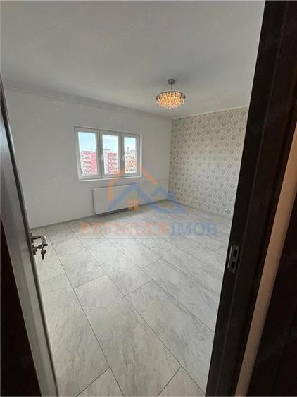 Apartament de vanzare cu 2 camere, 13 Septembrie - Sebastian, 60mp - 2