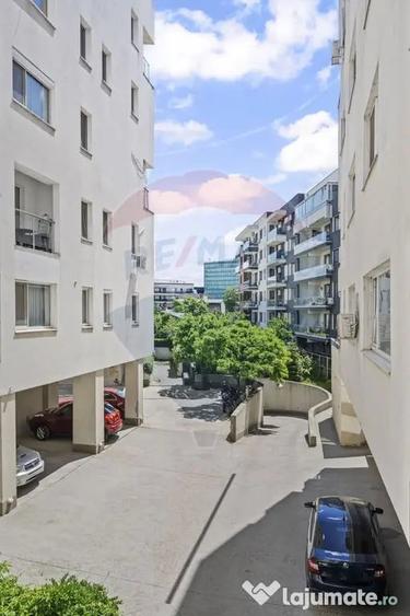 Apartament cu 2 camere semidecomandat în Centrul Civic