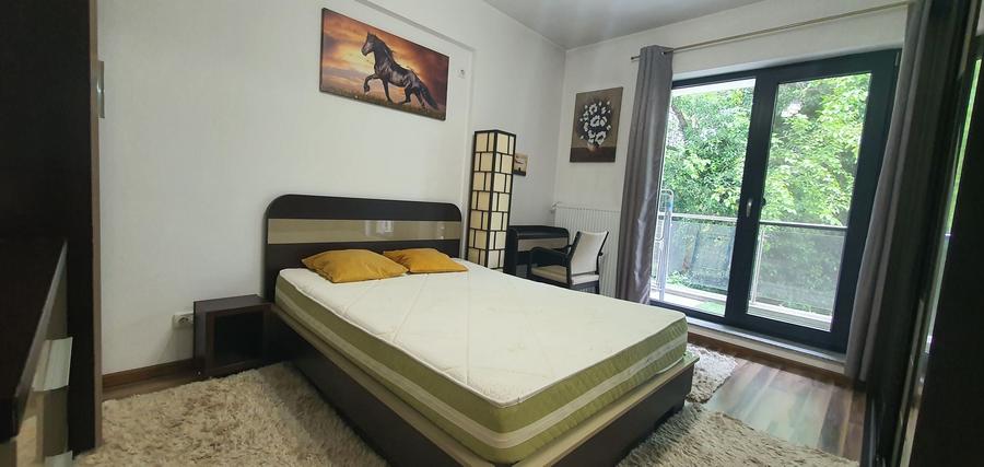 Apartament cu 2 camere semidecomandat, mobilat în Obor