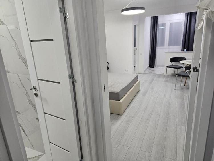 Garsoniera de inchiriat  3 min metrou Parc Drumul Taberei  - 5
