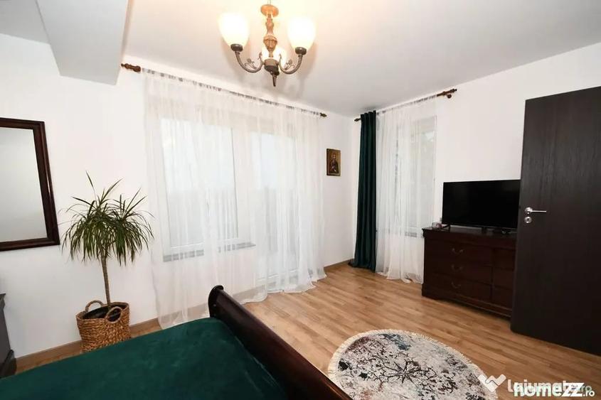 Casă cu 5 camere cu Teren 500 Mp în Ultracentral