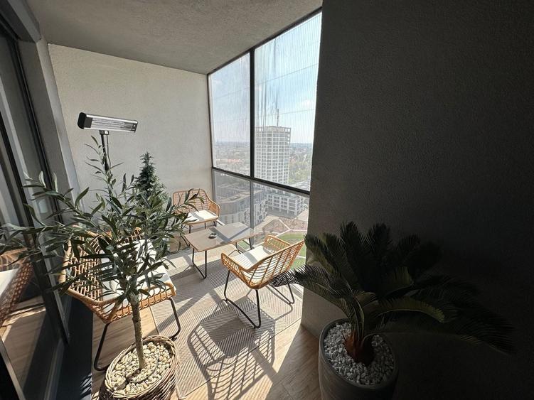 Apartament cu 3 camere decomandat în Central