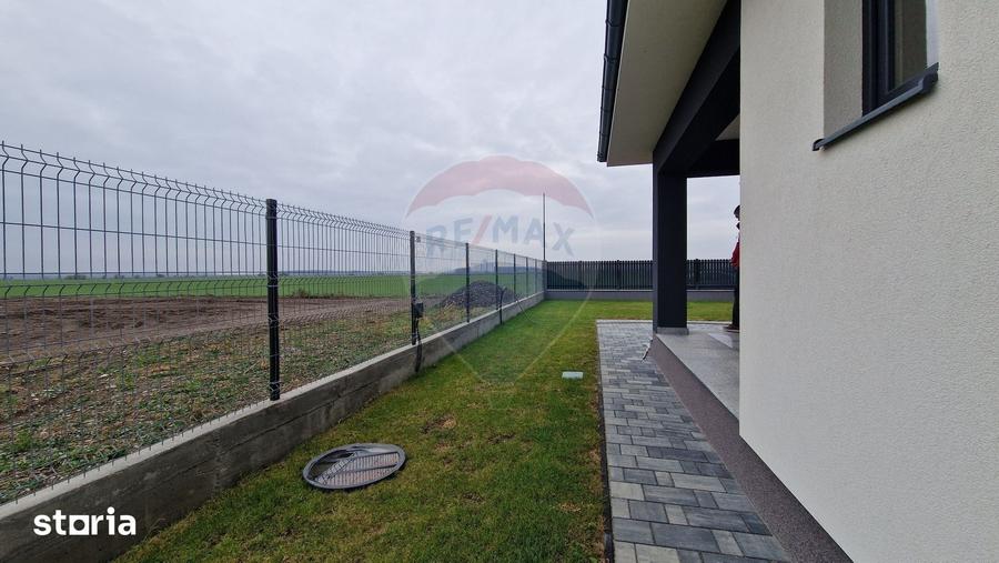 Casă cu 3 camere cu Teren 400 Mp în Ciocănești