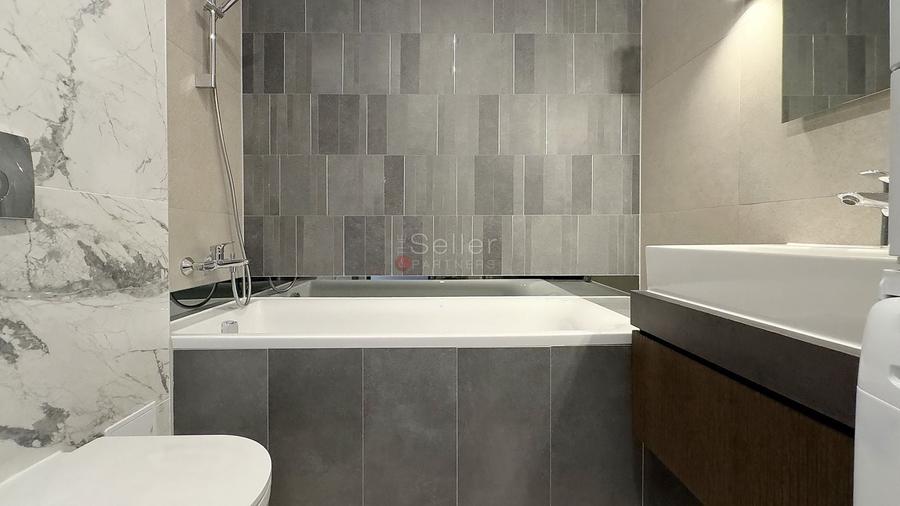 Apartament cu 2 camere semidecomandat, mobilat în Tractorul