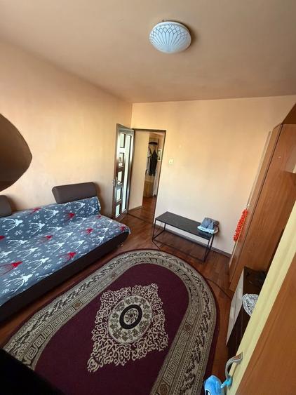 Apartament cu 2 camere decomandat în Electroprecizia
