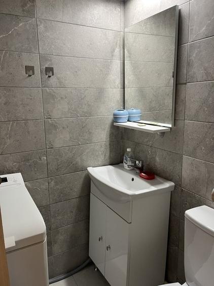 Apartament cu 3 camere decomandat, mobilat în Unirii