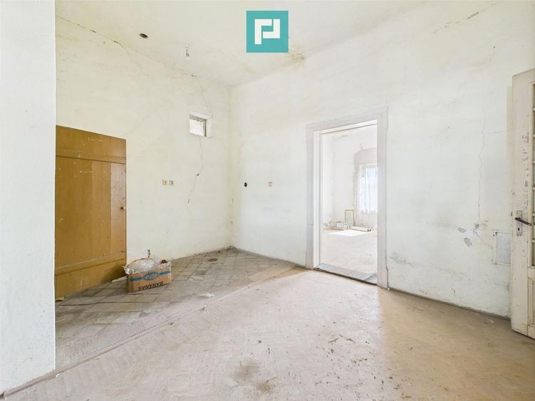Casă individuală cu 4 camere cu Teren 1510 Mp în Cenad