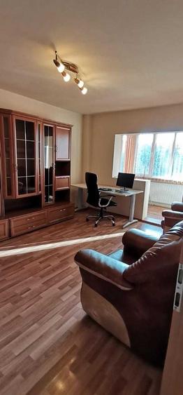 Apartament cu 2 camere decomandat în Drumul Carului