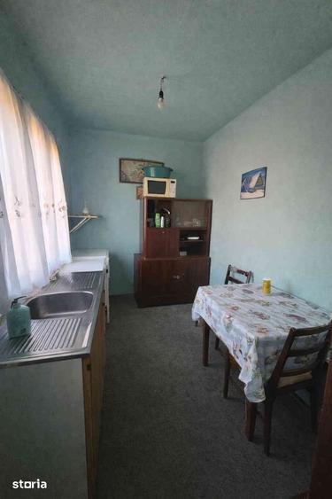 Casă cu 4 camere cu Teren 2340 Mp în Sâmbăta