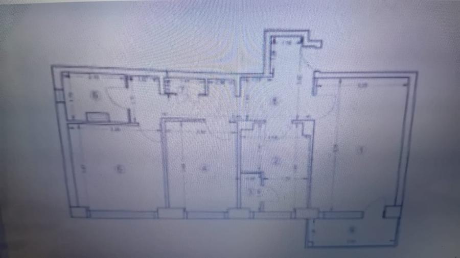 Apartament cu 3 camere decomandat în Iancului