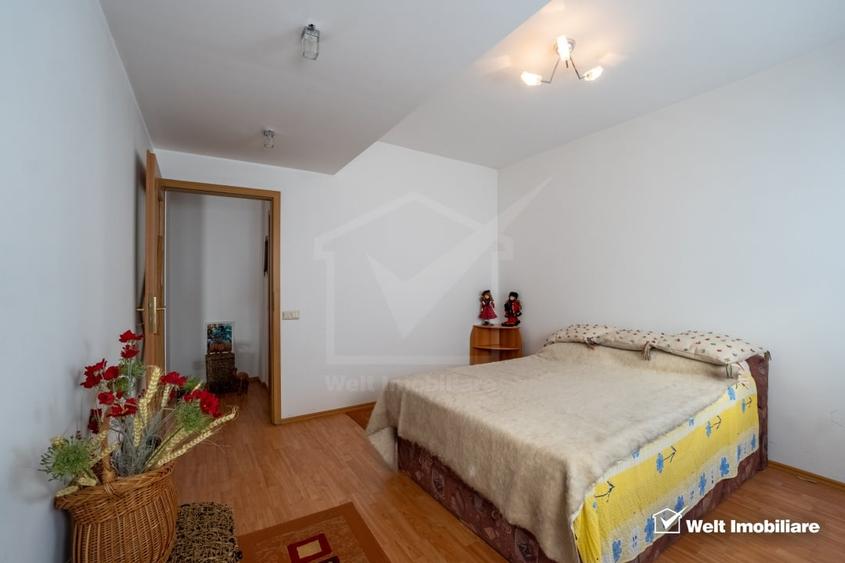Apartament cu 3 camere decomandat, mobilat în Central