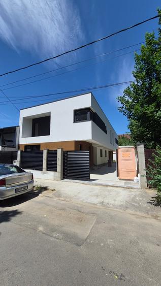 VILA SUPERBA CU 5 CAMERE AMPLASATA IDEAL - 2