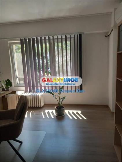 Apartament cu 3 camere decomandat în Unirii
